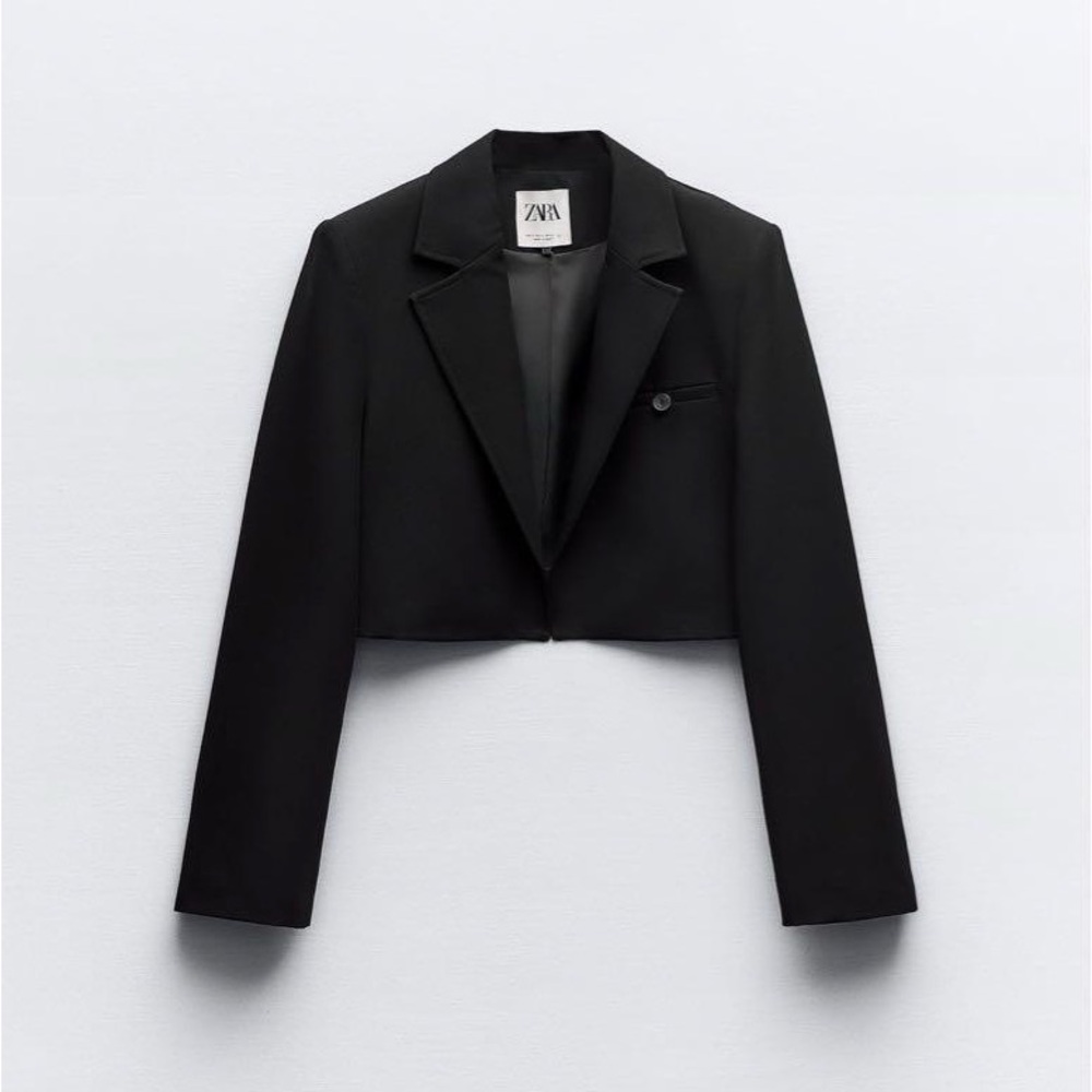 ZARA SMALL CROPPED BLAZER